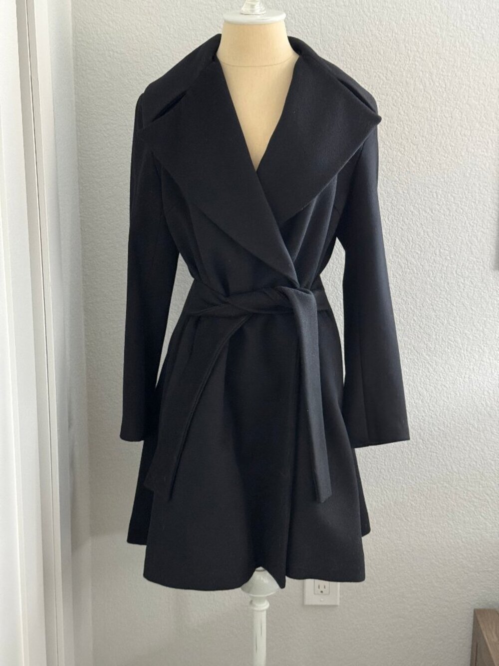 Trina Turk Wool Fit & Flare Coat *4*